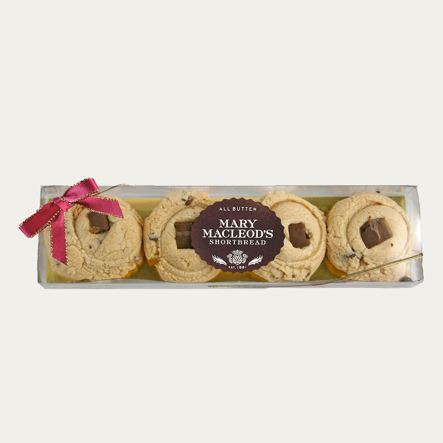 4 cookie clear gift box of chocolate crunch shortbread cookies, clear box features beauty red accented bow